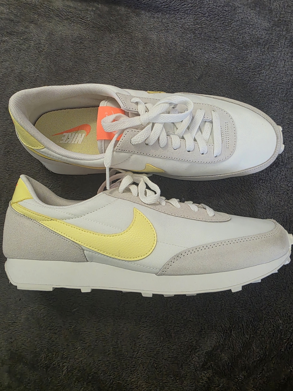 Nike Daybreak-Style Sneakers in White with Yellow Swoosh